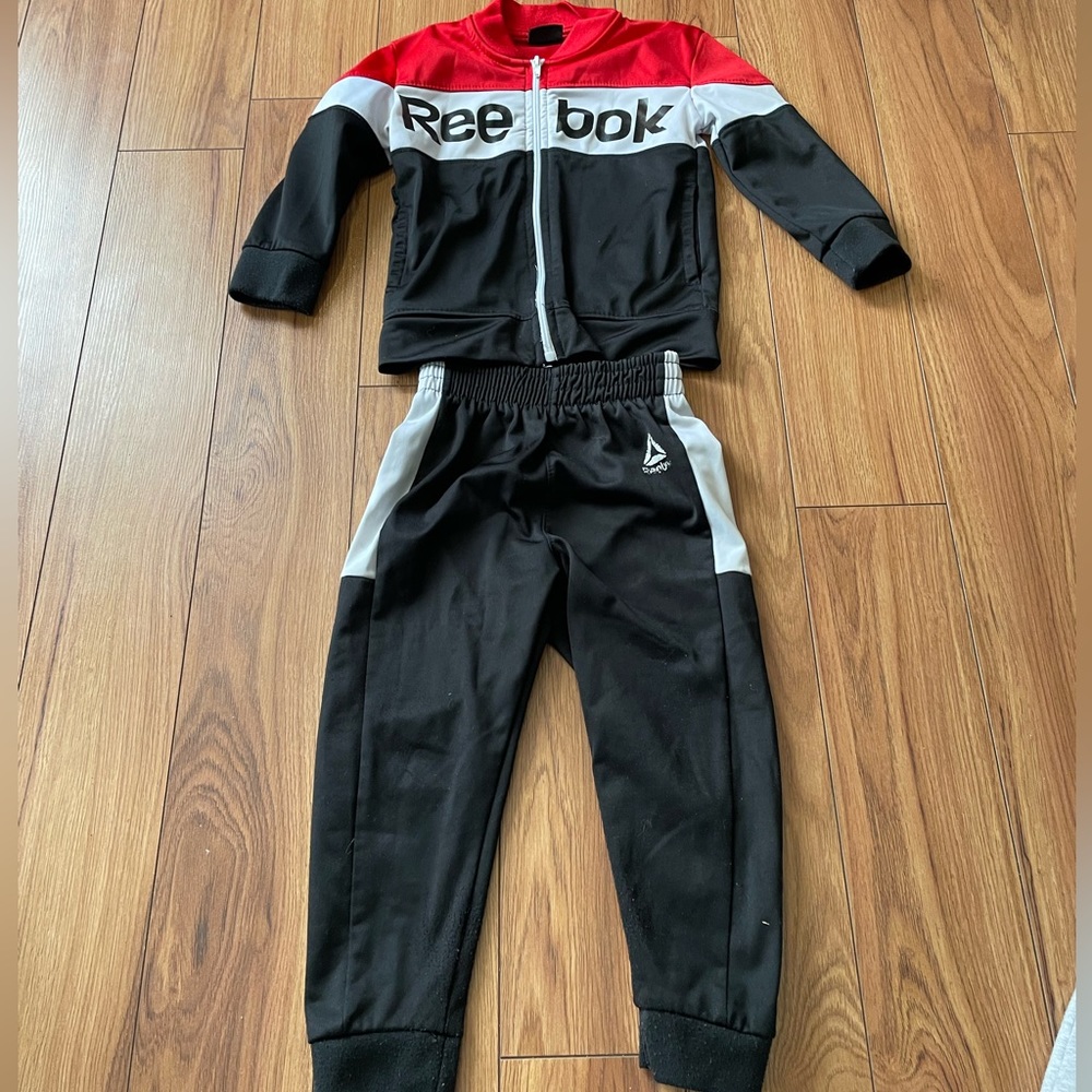 Reebok Sweatsuit